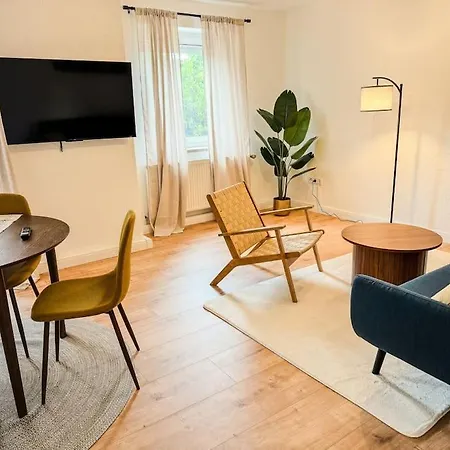 City-apartment - Private Parking إنغولشتات