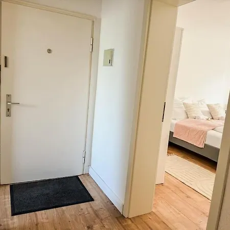 City-apartment - Private Parking شقة