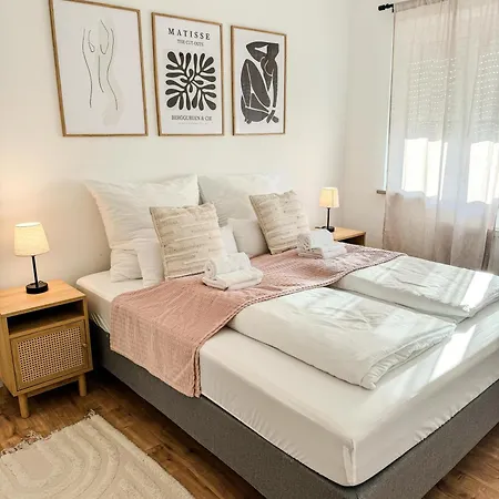 City-apartment - Private Parking Apartment *