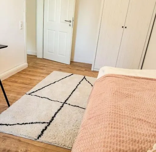 شقة City-apartment - Private Parking إنغولشتات